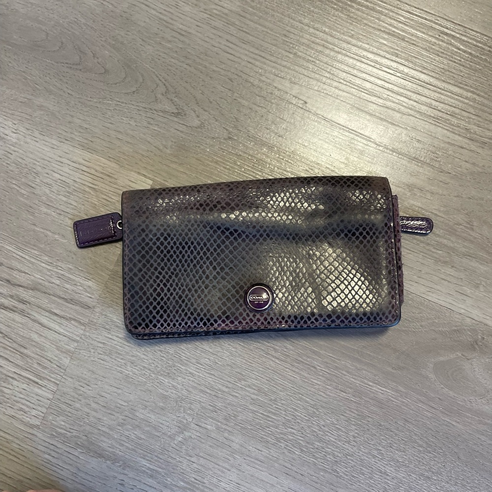 Coach Gray/Purple Snakeskin Wallet